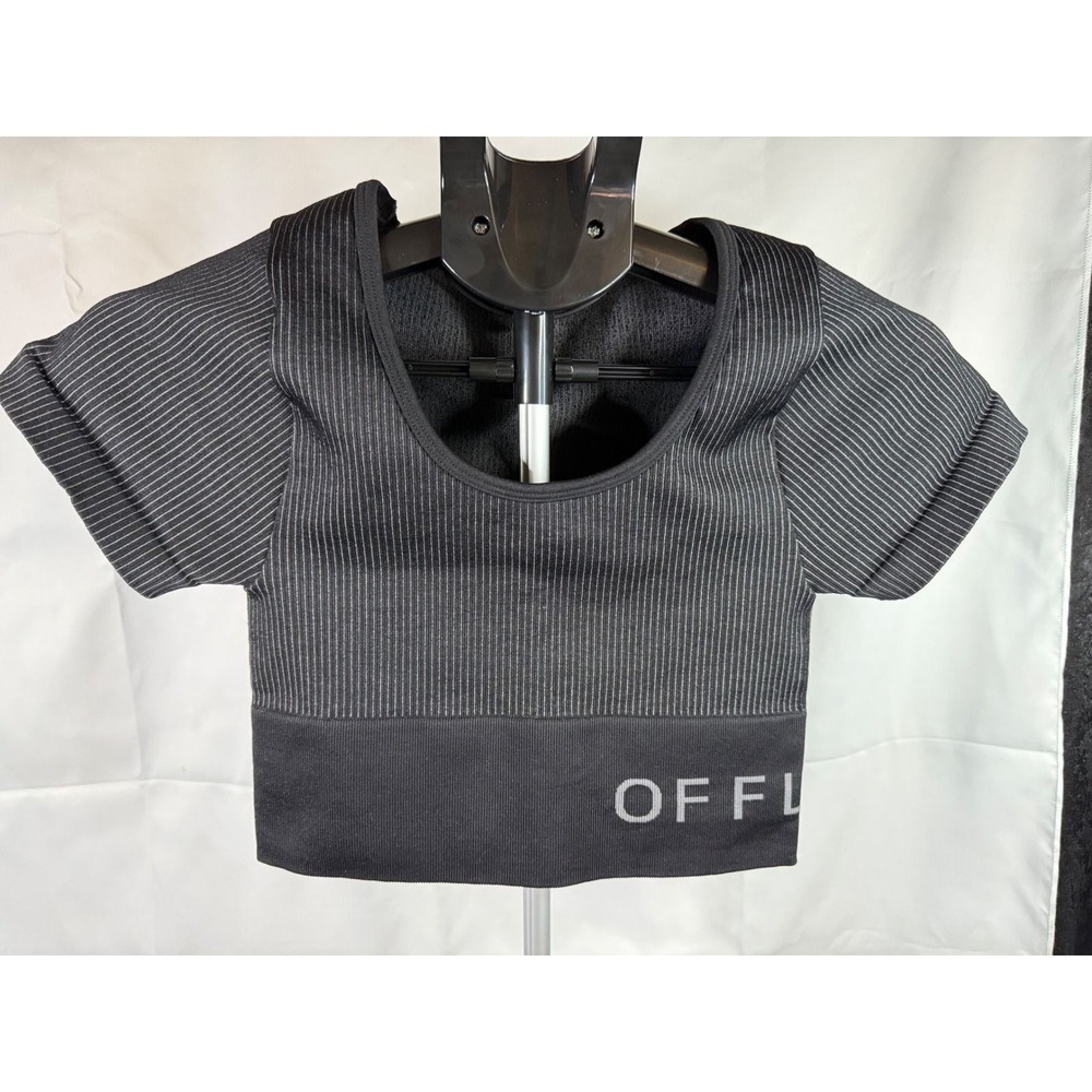 Offline by Aerie Seamless Ribbed Crop Top Black Pinstripe Small Short Sleeve